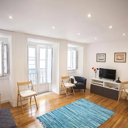 Daire Bairro Alto - 2nd Floor *